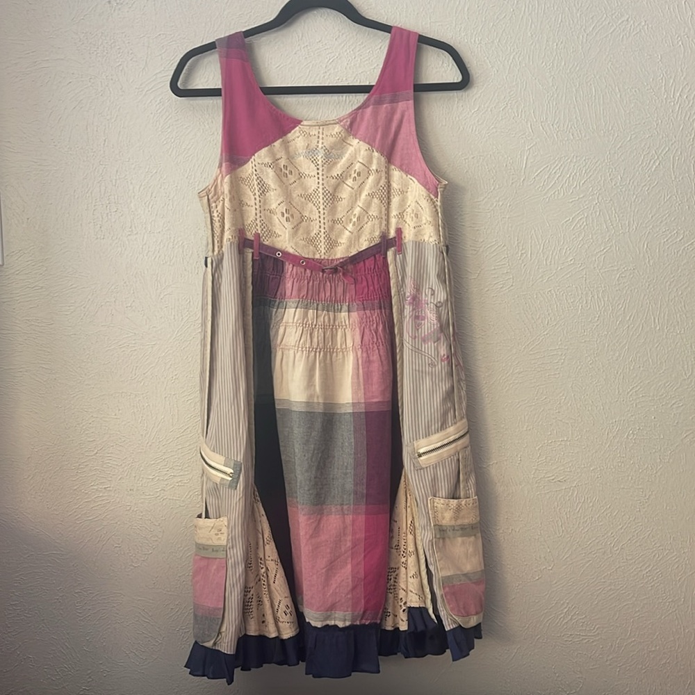 Desigual Size 38 dress. Whimsical design. Sleeveless loop/button shoulder. Boho. - Picture 7 of 12